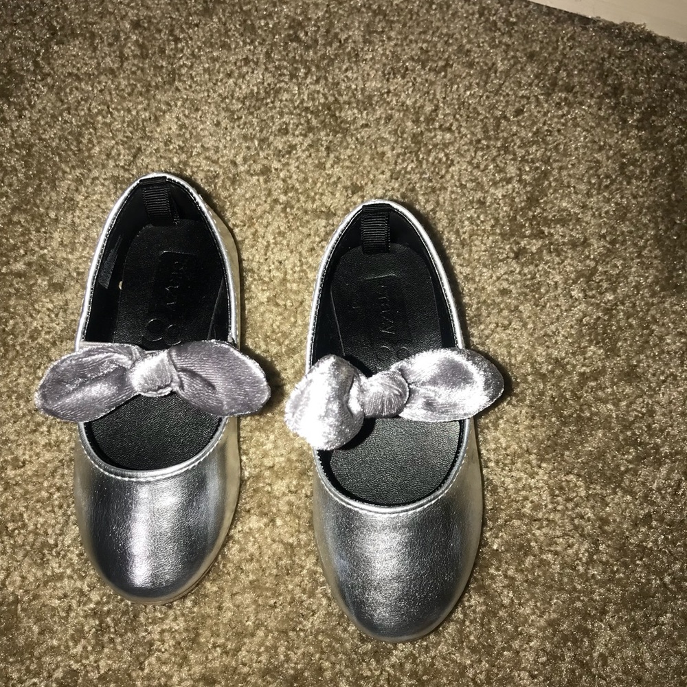 Brand new toddler size 7